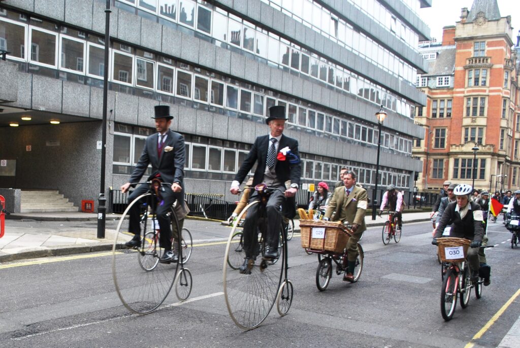 Vintage Cycling 